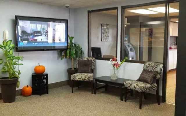 Economy Hotel Minot
