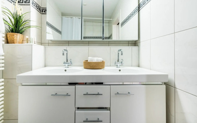 Top city center location by Airhome