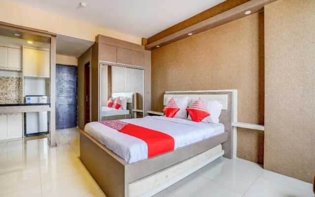 OYO 90042 Emerald Towers