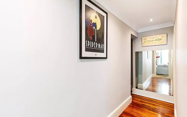 Chic Garden Flat in Leafy Ealing