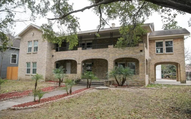 East Downtown Rubiks Studio