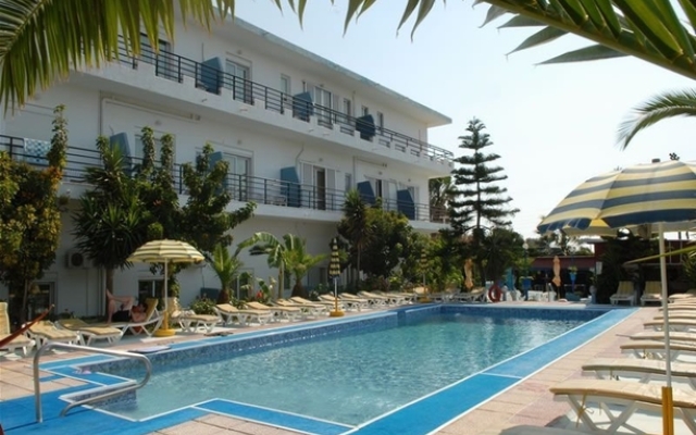 Anna Apartments