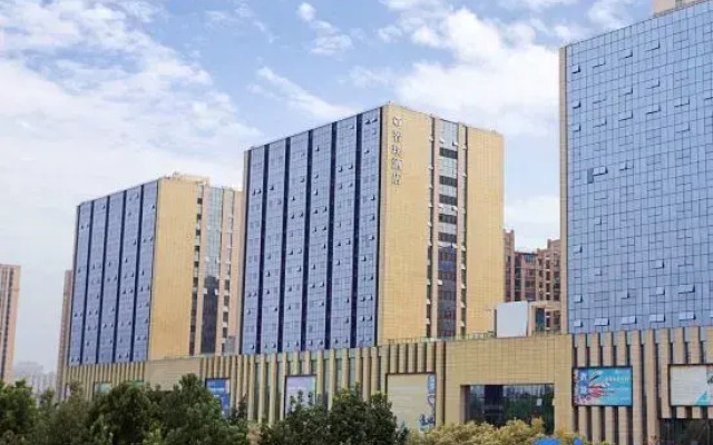 Zhihui Hotel (Zhengzhou Zhongzhou Avenue Sanquan Road)