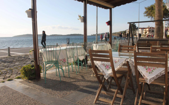 Foca Kumsal Hotel