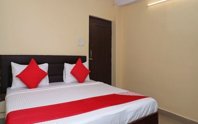 OYO 19004 Hotel Gagan