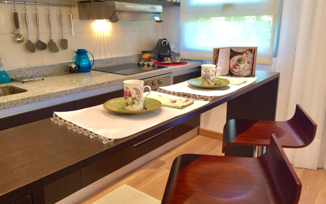 Luxury Apartment Tagle