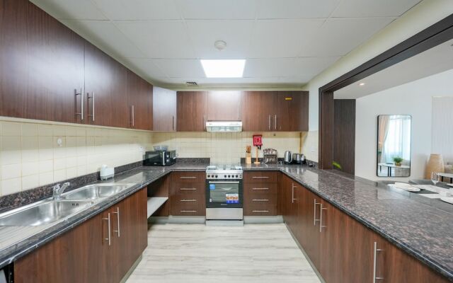 Yogi-Luxury 1BR Apartment with Panoramic Views