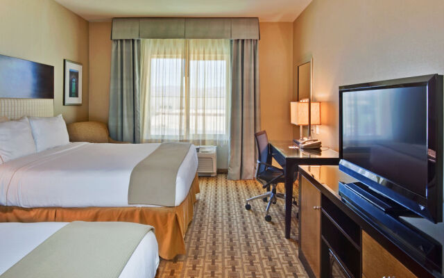 Holiday Inn Express Hotel and Suites Las Vegas I-215 S Beltway