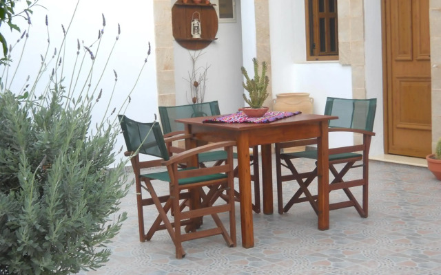 Lindos centre studios