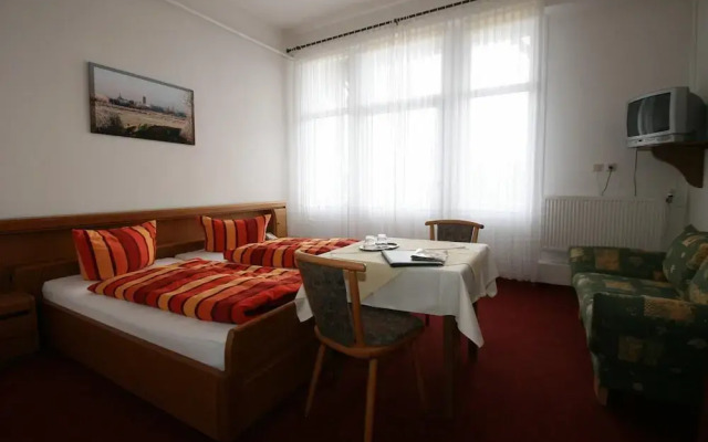 Hotel Rummeni