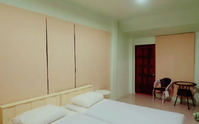 Rai Fhun Pen Jing Resort