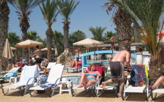 Simos Magic Hotel Apartments 2