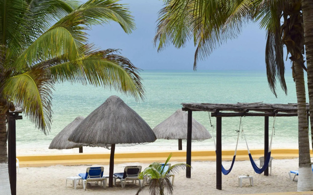 Reef Yucatan Hotel and Convention Center All Inclusive