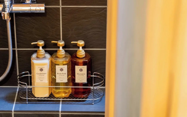 Resi Stay Palace Gate