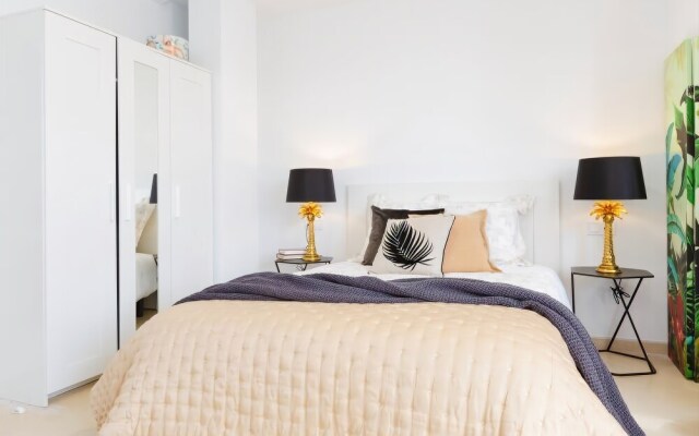 Palm Suite