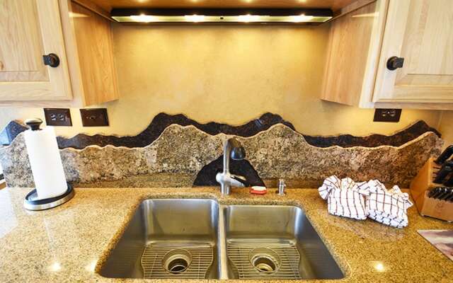 Jabberwocky Home by Stay Winter Park