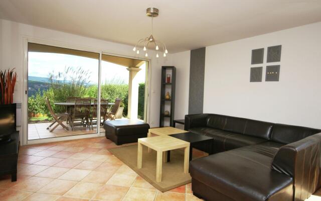 Luxurious Villa with Private Pool in Les Vans