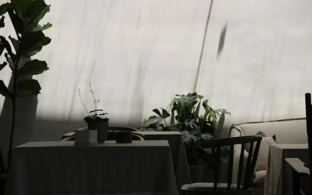 Cloud Community Guesthouse