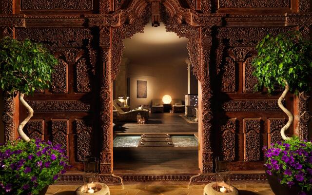 Royal Garden Villas & Spa