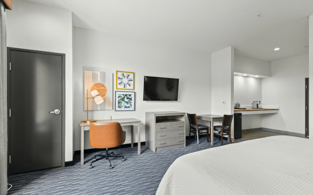 Holiday Inn Gonzales by IHG