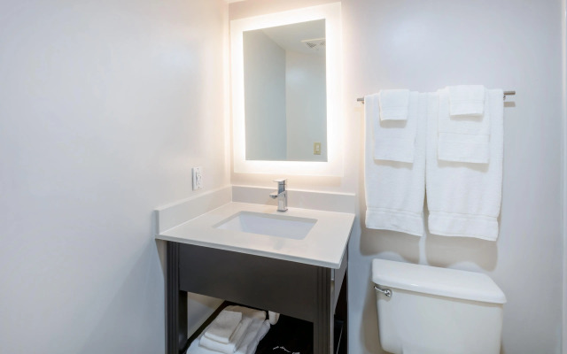 Holiday Inn Express Philadelphia NE - Bensalem by IHG