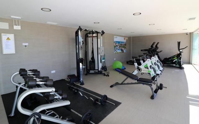Sunset Drive 1-46 Poniente Beach