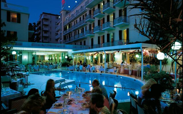 Hotel Vienna Touring