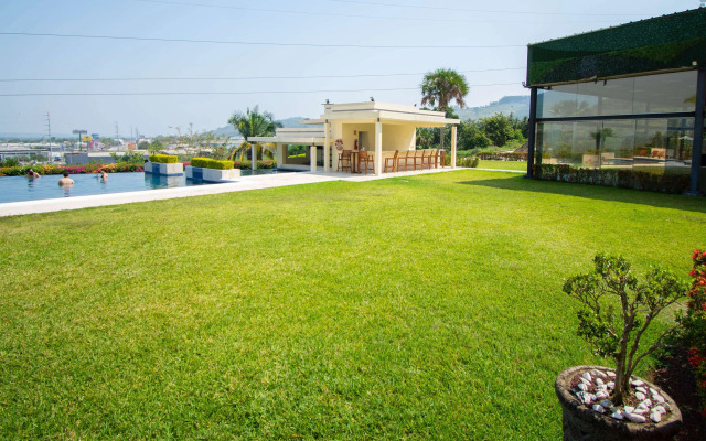 La Quinta by Wyndham Poza Rica