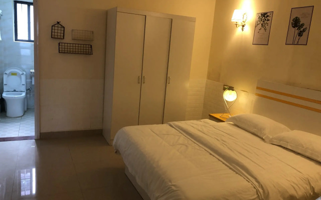 Yueqingnian Apartment