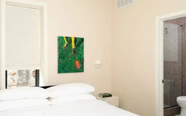 YOWIE (Hotel & Shop)