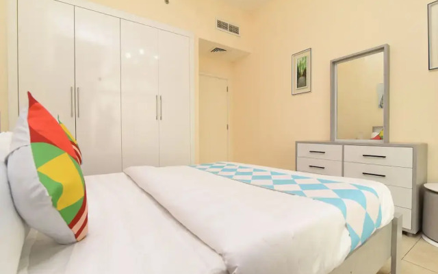 OYO Home 2351BHK Capitol Tower DIC