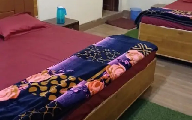 Goroomgo Himalayan View ukhimath