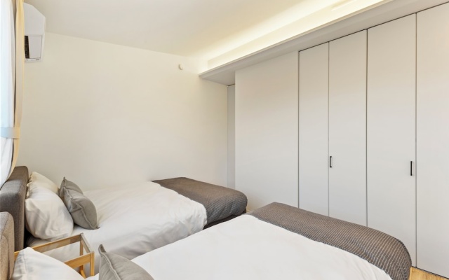 Zushi Beach Terrace – Guest Rooms – Zushi