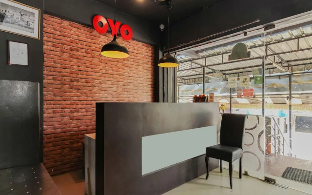 OYO 28743 Golconda Inn