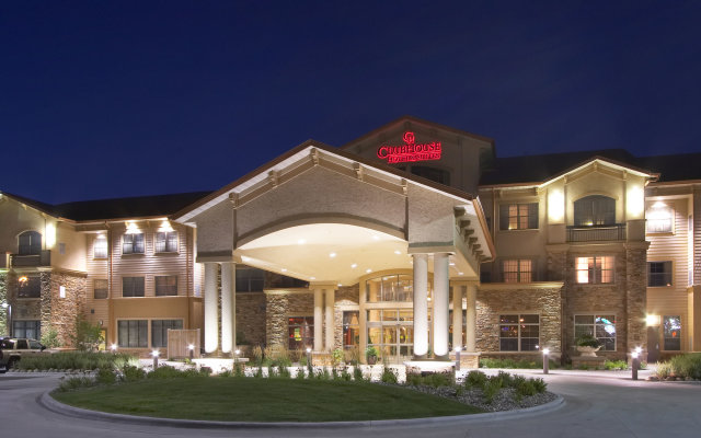 Clubhouse Hotel Suites Sioux Falls