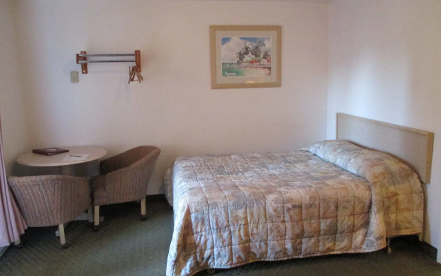 Newport Inn By OYO - Hwy 101