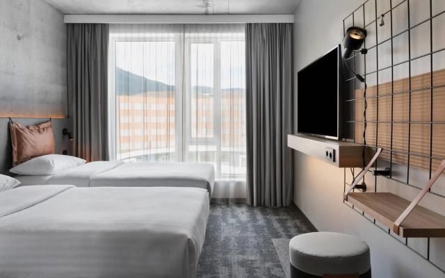 Moxy Bergen