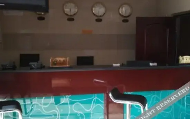 Tu lu fan ju xin yuan shang wu bin guan