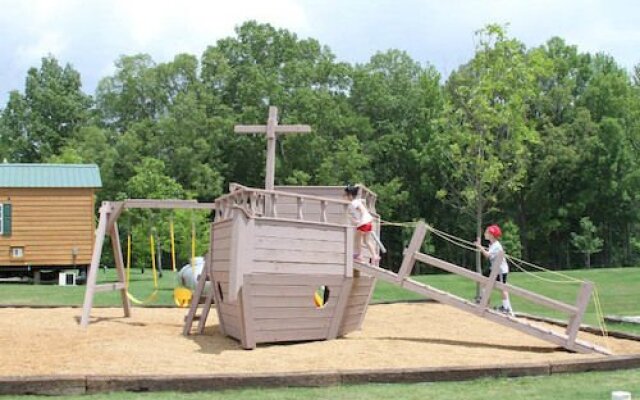 Memphis Jellystone Park™ Camp-Resort