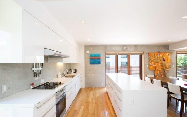 Asanagi 3 bedroom by Hokkaido Tracks