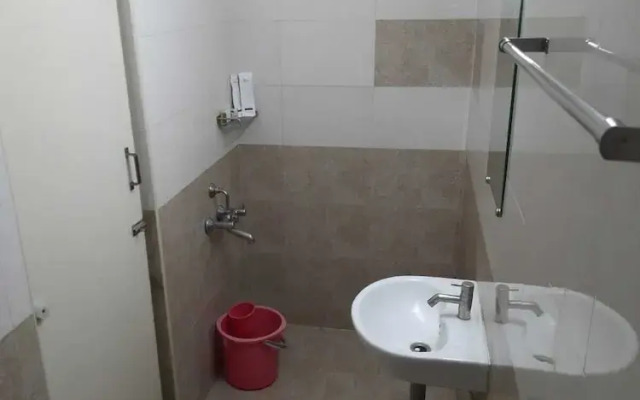 LIVGRAND HOTEL SRI DHEVI Salem