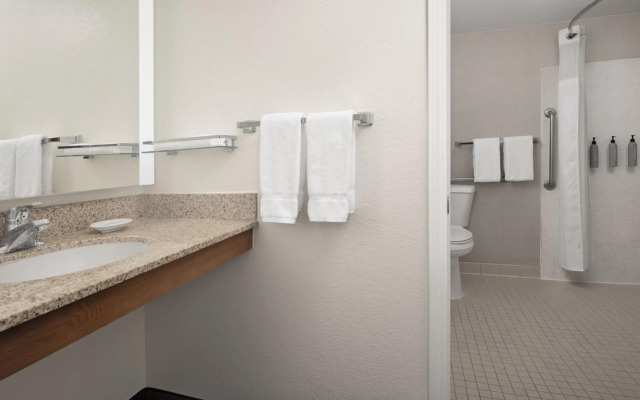 Residence Inn by Marriott Kansas City Overland Park