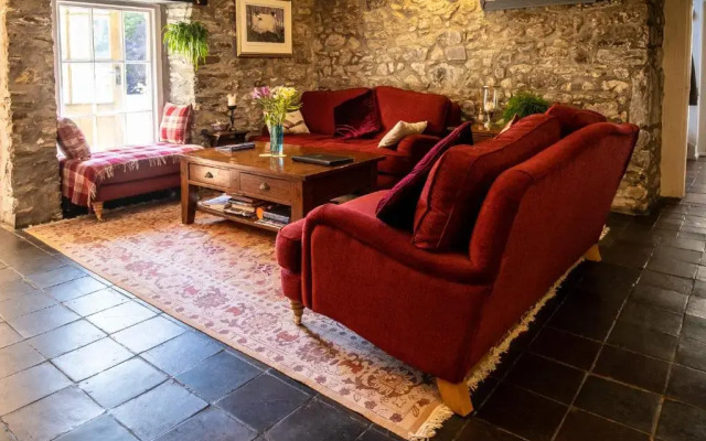 Tŷ Mawr Country Hotel