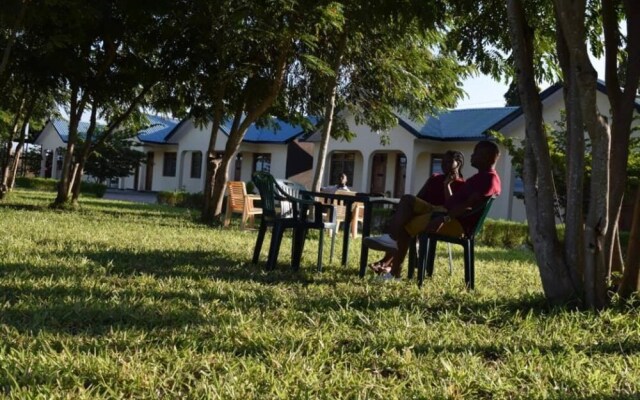 Remarkable 10-bed Cottages in Bagamoyo