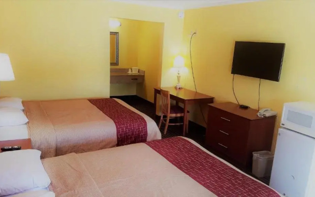 Roadway Inn