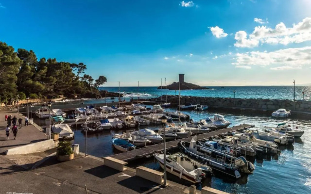 Hôtel La Plage by Sowell