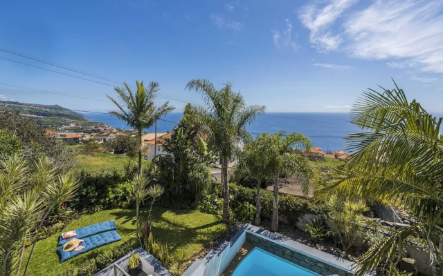 Pool, Garden and sea View - Villa Hibiscus