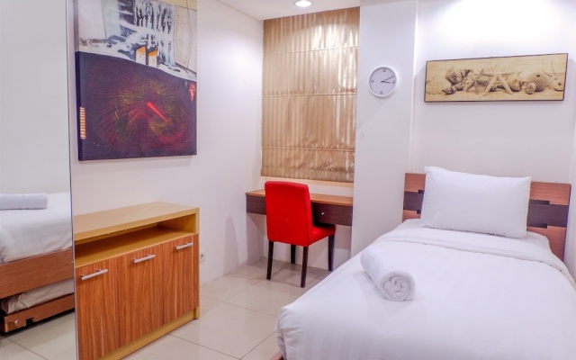 Cozy Pool View Kemang Village Residence Apartment with Direct Access to Mall – Guest Rooms – Jakarta