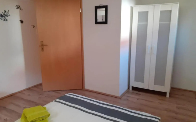 Souterrain Apartment Laatzen