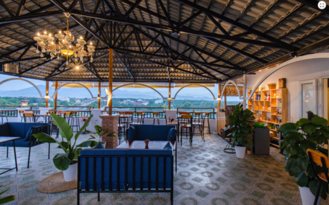 Thoi Binh Hotel